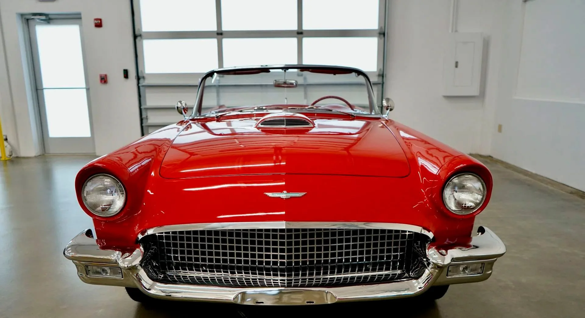 1957 Ford Thunderbird